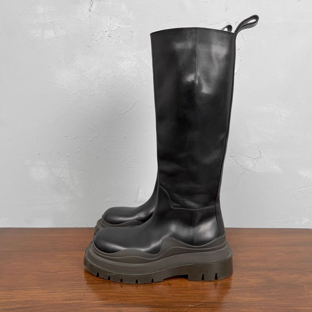 Bottega Veneta Black Leather Knee High "Tire" Lug Sole Riding Boots EU 37, US 7